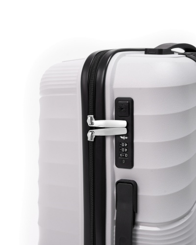 Чемодан - Pride PP9702 кремовый S (малый)